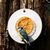 Hoe kun je het beste vogelpindakaas voeren?